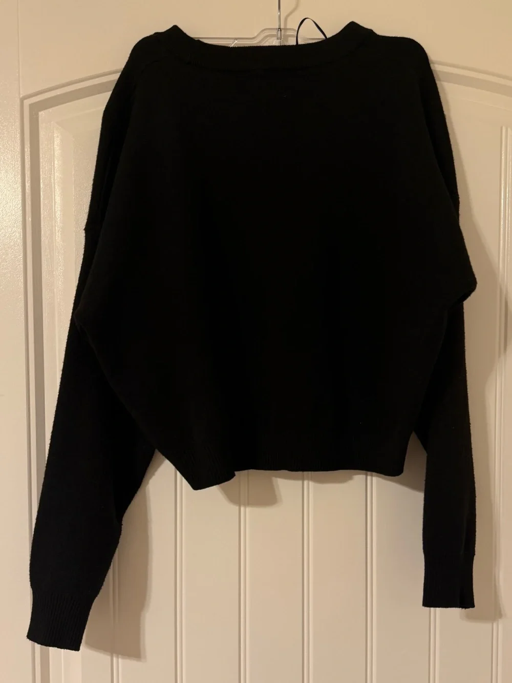 Cropped Sweater - Picture 2 of 2